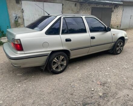 Серый Дэу Нексия, объемом двигателя 1.5 л и пробегом 170 тыс. км за 1240 $, фото 3 на Automoto.ua