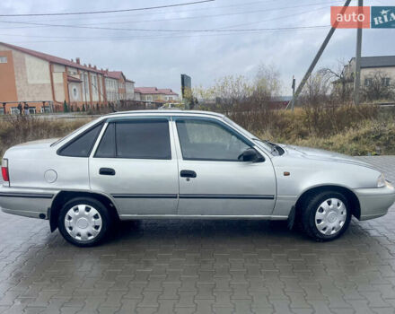 Серый Дэу Нексия, объемом двигателя 1.5 л и пробегом 269 тыс. км за 1950 $, фото 3 на Automoto.ua