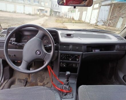 Серый Дэу Нексия, объемом двигателя 1.5 л и пробегом 196 тыс. км за 2000 $, фото 8 на Automoto.ua