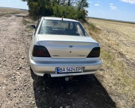 Серый Дэу Нексия, объемом двигателя 1.5 л и пробегом 240 тыс. км за 1600 $, фото 3 на Automoto.ua
