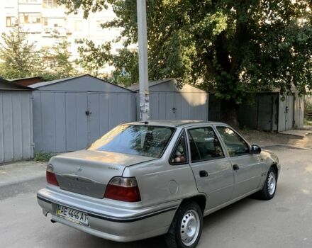 Сірий Деу Нексія, об'ємом двигуна 1.5 л та пробігом 155 тис. км за 900 $, фото 2 на Automoto.ua