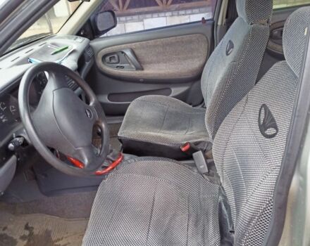 Серый Дэу Нексия, объемом двигателя 1.5 л и пробегом 196 тыс. км за 2000 $, фото 9 на Automoto.ua