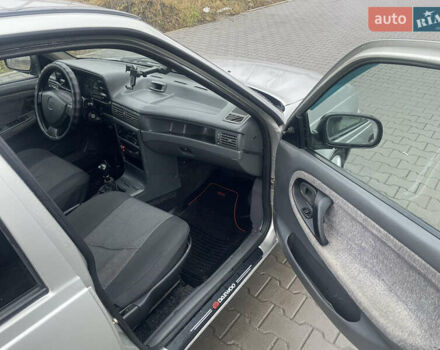 Серый Дэу Нексия, объемом двигателя 1.5 л и пробегом 269 тыс. км за 1950 $, фото 19 на Automoto.ua