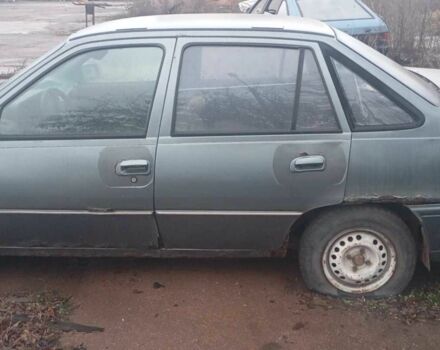 Серый Дэу Нексия, объемом двигателя 0 л и пробегом 270 тыс. км за 474 $, фото 3 на Automoto.ua