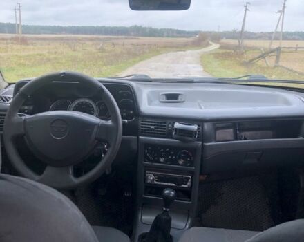 Сірий Деу Нексія, об'ємом двигуна 1.5 л та пробігом 30 тис. км за 1400 $, фото 2 на Automoto.ua