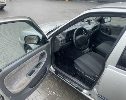 Серый Дэу Нексия, объемом двигателя 1.5 л и пробегом 269 тыс. км за 1950 $, фото 4 на Automoto.ua