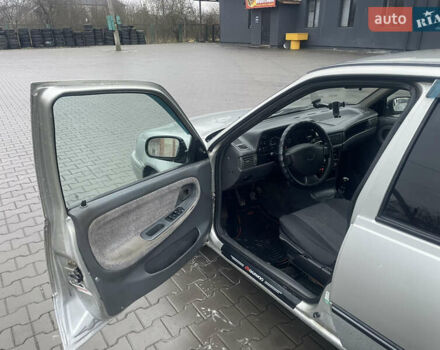 Серый Дэу Нексия, объемом двигателя 1.5 л и пробегом 269 тыс. км за 1950 $, фото 12 на Automoto.ua