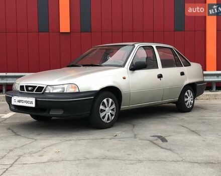 Серый Дэу Нексия, объемом двигателя 1.5 л и пробегом 273 тыс. км за 2290 $, фото 3 на Automoto.ua