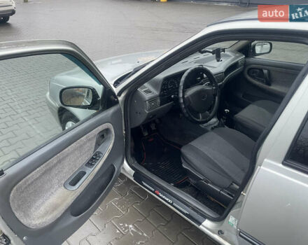 Серый Дэу Нексия, объемом двигателя 1.5 л и пробегом 269 тыс. км за 1950 $, фото 11 на Automoto.ua