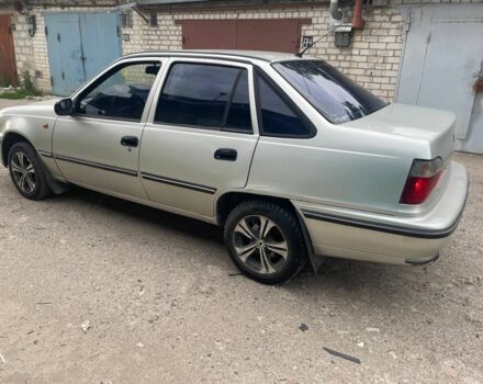Серый Дэу Нексия, объемом двигателя 1.5 л и пробегом 170 тыс. км за 1240 $, фото 4 на Automoto.ua