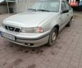 Сірий Деу Нексія, об'ємом двигуна 1.5 л та пробігом 140 тис. км за 1300 $, фото 2 на Automoto.ua