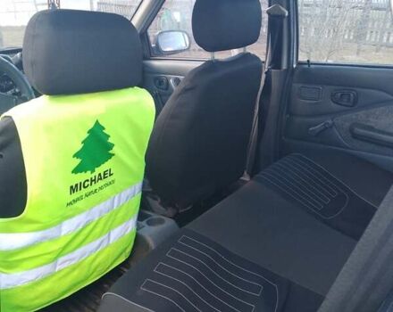 Сірий Деу Нексія, об'ємом двигуна 1.5 л та пробігом 80 тис. км за 2200 $, фото 2 на Automoto.ua