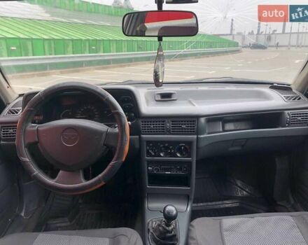 Серый Дэу Нексия, объемом двигателя 1.5 л и пробегом 273 тыс. км за 2290 $, фото 12 на Automoto.ua