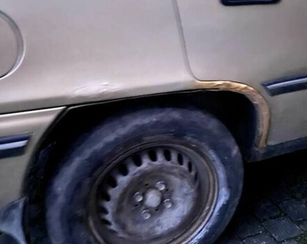 Серый Дэу Нексия, объемом двигателя 1.6 л и пробегом 208 тыс. км за 1200 $, фото 6 на Automoto.ua