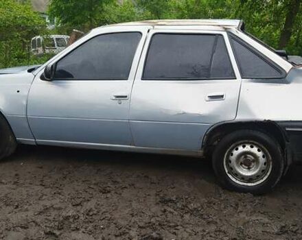 Серый Дэу Нексия, объемом двигателя 1.5 л и пробегом 334 тыс. км за 333 $, фото 3 на Automoto.ua