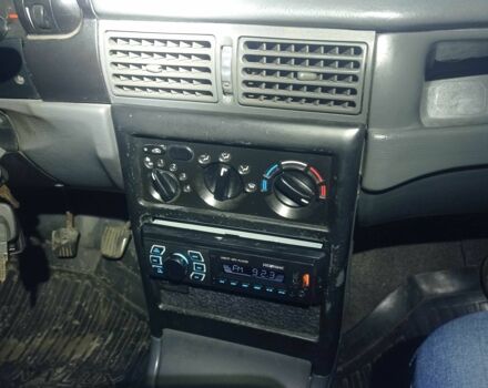 Сірий Деу Нексія, об'ємом двигуна 1.5 л та пробігом 304 тис. км за 1600 $, фото 13 на Automoto.ua