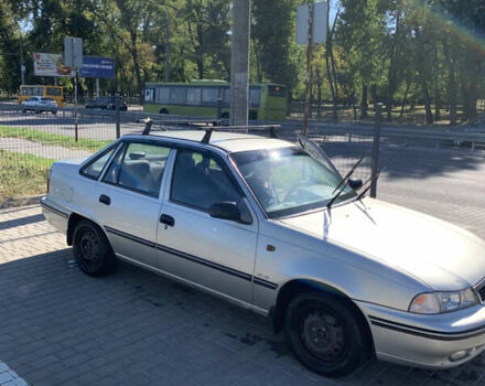 Сірий Деу Нексія, об'ємом двигуна 1.5 л та пробігом 130 тис. км за 2300 $, фото 1 на Automoto.ua