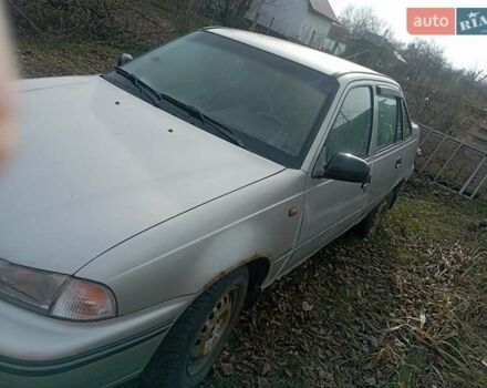 Сірий Деу Нексія, об'ємом двигуна 1.6 л та пробігом 136 тис. км за 709 $, фото 5 на Automoto.ua