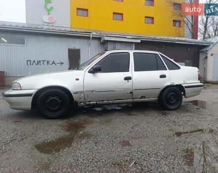 Сірий Деу Нексія, об'ємом двигуна 1.5 л та пробігом 200 тис. км за 800 $, фото 3 на Automoto.ua