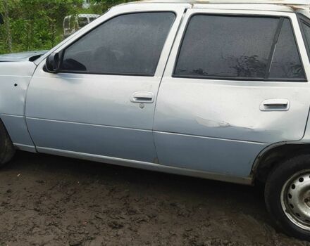 Серый Дэу Нексия, объемом двигателя 1.5 л и пробегом 334 тыс. км за 334 $, фото 1 на Automoto.ua