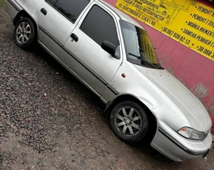 Серый Дэу Нексия, объемом двигателя 1.5 л и пробегом 250 тыс. км за 1250 $, фото 3 на Automoto.ua