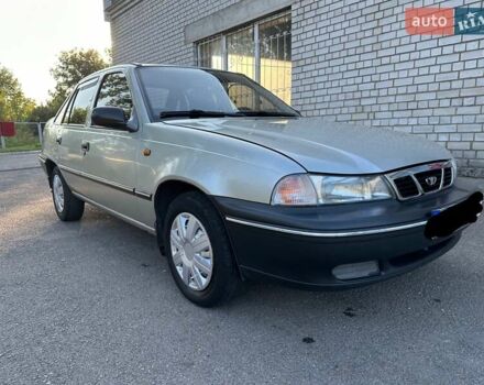 Серый Дэу Нексия, объемом двигателя 1.5 л и пробегом 194 тыс. км за 2300 $, фото 1 на Automoto.ua