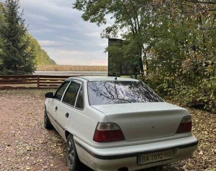 Дэу Нексия 2007 в Малой Виске на Automoto.ua Серый Дэу Нексия, объемом двигателя 1.5 л и пробегом 339 тыс. км за 1600 $, фото 2 на Automoto.ua