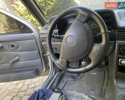 Сірий Деу Нексія, об'ємом двигуна 1.5 л та пробігом 368 тис. км за 1300 $, фото 7 на Automoto.ua