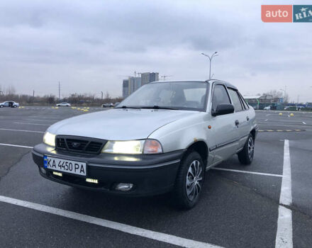 Сірий Деу Нексія, об'ємом двигуна 1.5 л та пробігом 330 тис. км за 1650 $, фото 4 на Automoto.ua