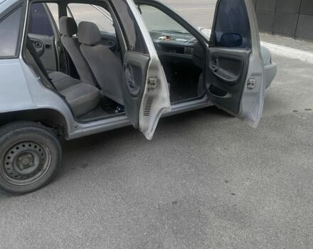 Серый Дэу Нексия, объемом двигателя 1.5 л и пробегом 148 тыс. км за 786 $, фото 4 на Automoto.ua