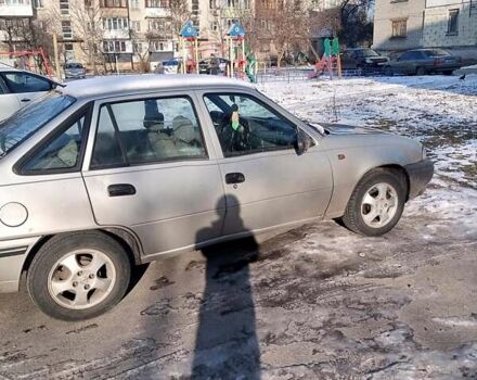 Серый Дэу Нексия, объемом двигателя 1.5 л и пробегом 250 тыс. км за 1250 $, фото 4 на Automoto.ua