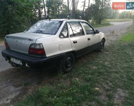 Сірий Деу Нексія, об'ємом двигуна 1.5 л та пробігом 430 тис. км за 1352 $, фото 6 на Automoto.ua