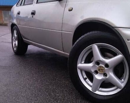 Сірий Деу Нексія, об'ємом двигуна 1.5 л та пробігом 334 тис. км за 2100 $, фото 5 на Automoto.ua