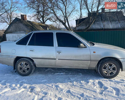 Серый Дэу Нексия, объемом двигателя 1.5 л и пробегом 230 тыс. км за 1800 $, фото 1 на Automoto.ua