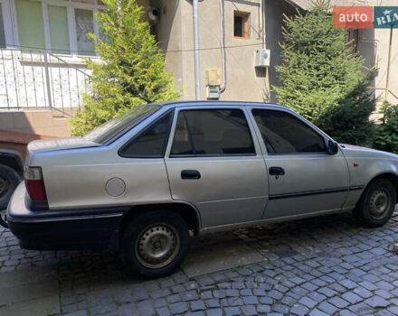 Сірий Деу Нексія, об'ємом двигуна 1.5 л та пробігом 368 тис. км за 1300 $, фото 5 на Automoto.ua