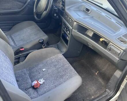 Серый Дэу Нексия, объемом двигателя 1.5 л и пробегом 284 тыс. км за 700 $, фото 6 на Automoto.ua