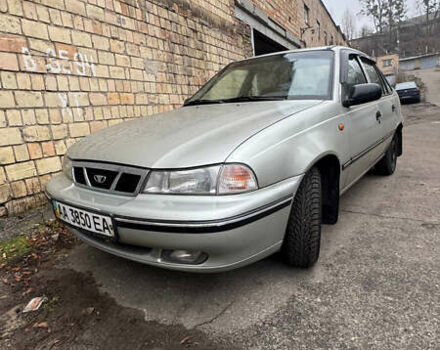 Серый Дэу Нексия, объемом двигателя 1.5 л и пробегом 179 тыс. км за 1750 $, фото 2 на Automoto.ua