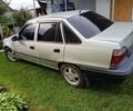 Сірий Деу Нексія, об'ємом двигуна 1.6 л та пробігом 50 тис. км за 1000 $, фото 4 на Automoto.ua