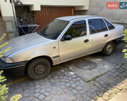 Сірий Деу Нексія, об'ємом двигуна 1.5 л та пробігом 368 тис. км за 1300 $, фото 1 на Automoto.ua