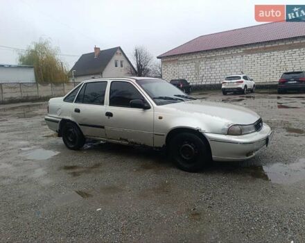 Сірий Деу Нексія, об'ємом двигуна 1.5 л та пробігом 200 тис. км за 800 $, фото 4 на Automoto.ua