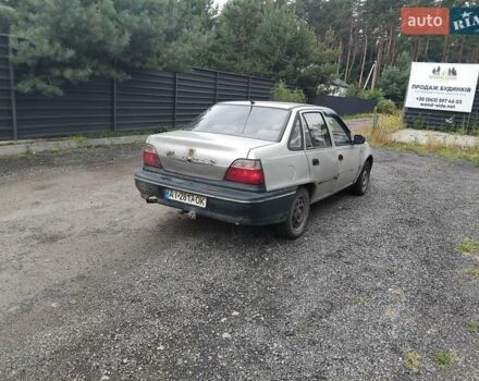 Сірий Деу Нексія, об'ємом двигуна 1.5 л та пробігом 300 тис. км за 549 $, фото 9 на Automoto.ua