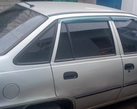 Серый Дэу Нексия, объемом двигателя 0 л и пробегом 140 тыс. км за 1898 $, фото 2 на Automoto.ua