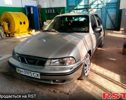 Сірий Деу Нексія, об'ємом двигуна 1.5 л та пробігом 350 тис. км за 1200 $, фото 5 на Automoto.ua