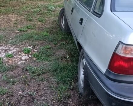 Серый Дэу Нексия, объемом двигателя 1.5 л и пробегом 335 тыс. км за 1194 $, фото 4 на Automoto.ua