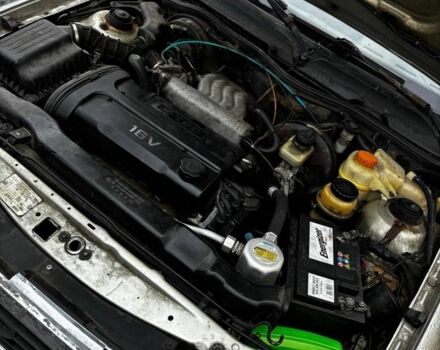 Серый Дэу Нексия, объемом двигателя 1.5 л и пробегом 250 тыс. км за 1250 $, фото 4 на Automoto.ua