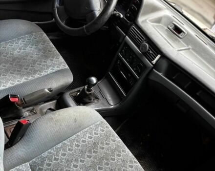 Серый Дэу Нексия, объемом двигателя 1.5 л и пробегом 250 тыс. км за 1250 $, фото 5 на Automoto.ua