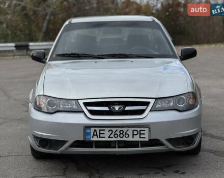 Деу Нексія 2008 у Верхнеднепровске на Automoto.ua Сірий Деу Нексія, об'ємом двигуна 1.5 л та пробігом 200 тис. км за 1700 $, фото 1 на Automoto.ua