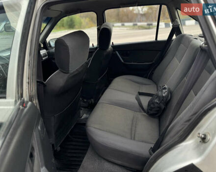 Деу Нексія 2008 у Верхнеднепровске на Automoto.ua Сірий Деу Нексія, об'ємом двигуна 1.5 л та пробігом 200 тис. км за 1700 $, фото 6 на Automoto.ua