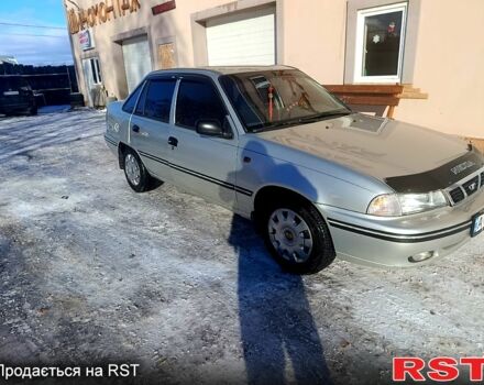 Сірий Деу Нексія, об'ємом двигуна 1.5 л та пробігом 250 тис. км за 2500 $, фото 1 на Automoto.ua