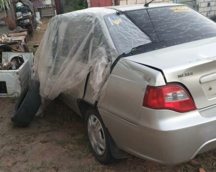 Сірий Деу Нексія, об'ємом двигуна 1.5 л та пробігом 100 тис. км за 1000 $, фото 4 на Automoto.ua